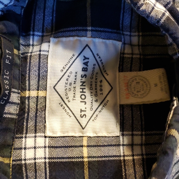 St. John’s Bay Vintage Flannel Long Sleeved Button Down/Up Shirt - Picture 2 of 7